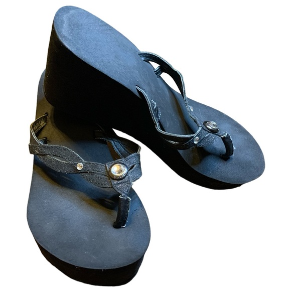 Guess Women's Flip Flops Wedge Sandals Dressy Summer Comfort. Chunky. Size 7 - Picture 3 of 6